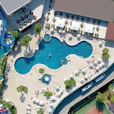 Wyndham Residences Kusadasi Golf & 1+1 Esyali Daire *
